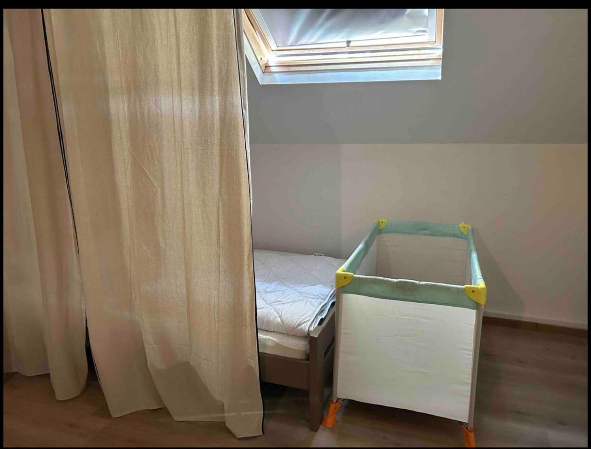 2Pas2Meuse Apartment Waulsort Екстериор снимка