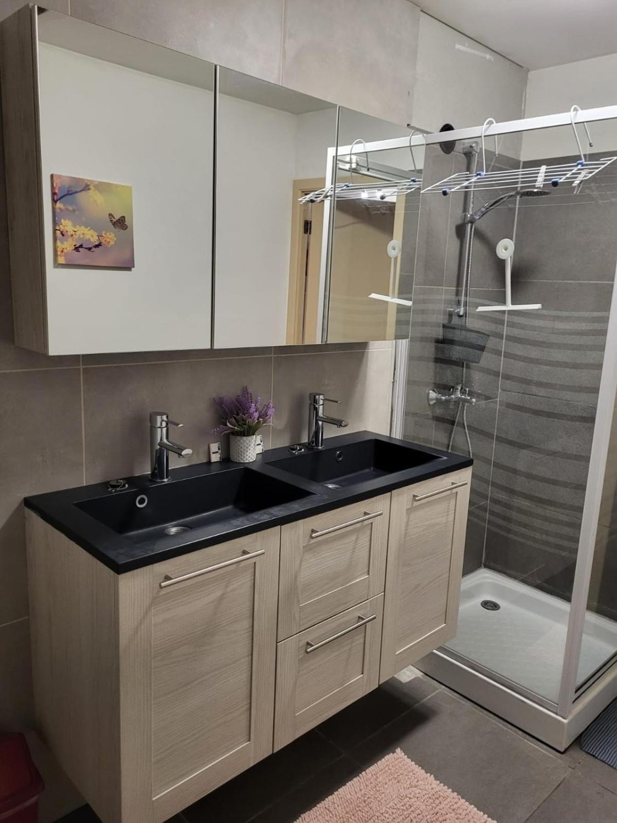 2Pas2Meuse Apartment Waulsort Екстериор снимка